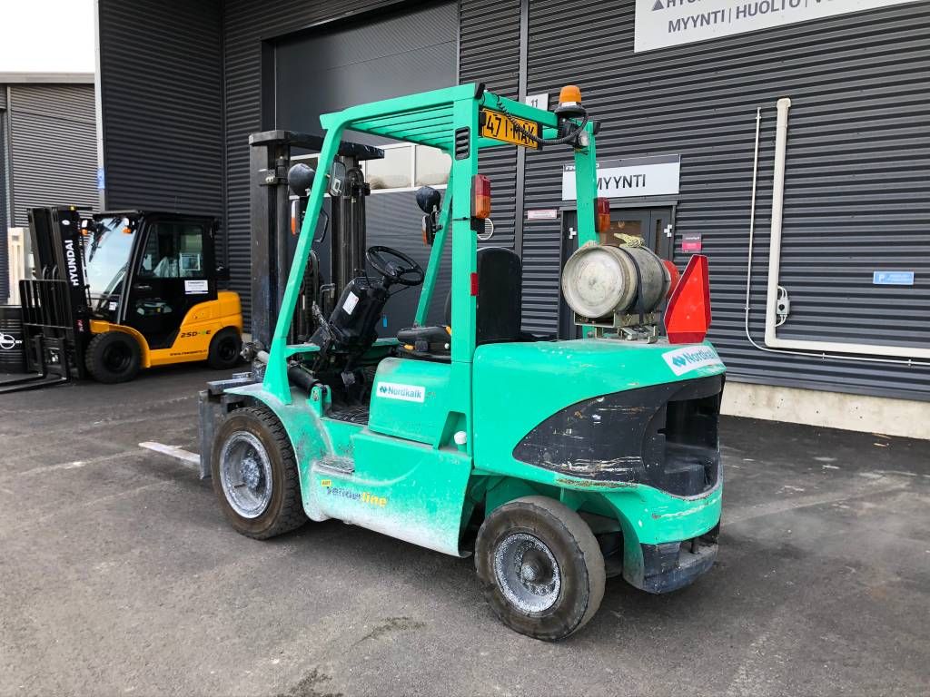 mitsubishi-fg35k,1bb213d6.jpg