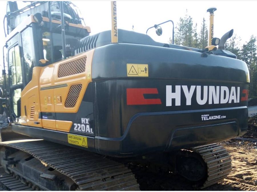 Hyundai HX 220 A L