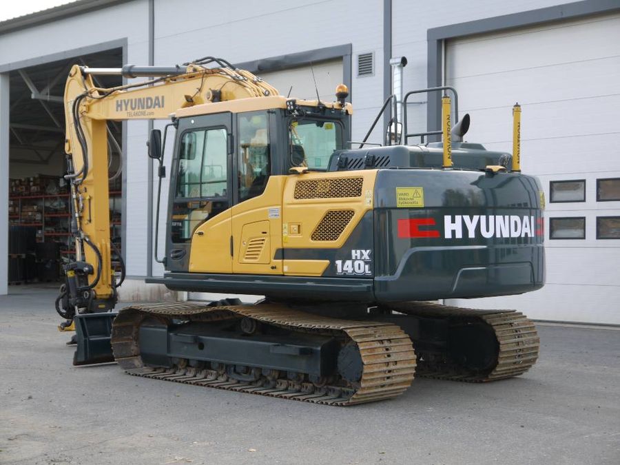 Hyundai HX 140 L