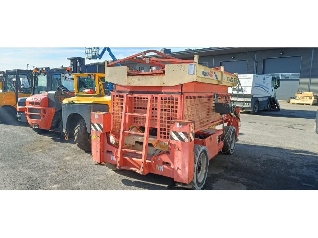 jlg-4069-le,64ed5d31.jpg