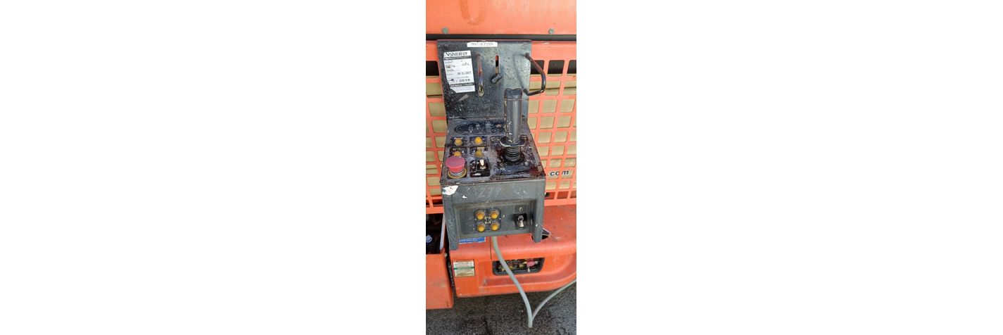 jlg-4069-le,015208ac.jpg