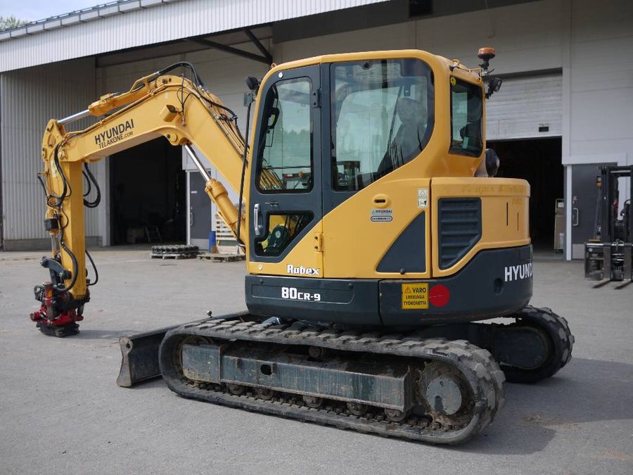 Hyundai R 80 CR-9