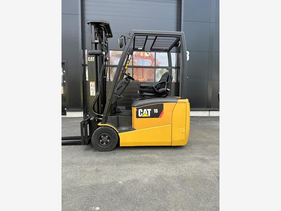 Caterpillar EP16CPNT
