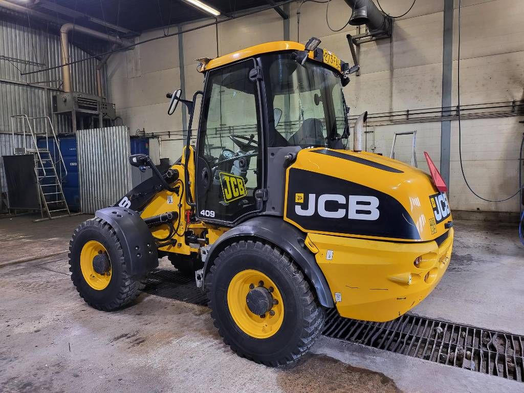 jcb-409,aaeac4f3.jpg