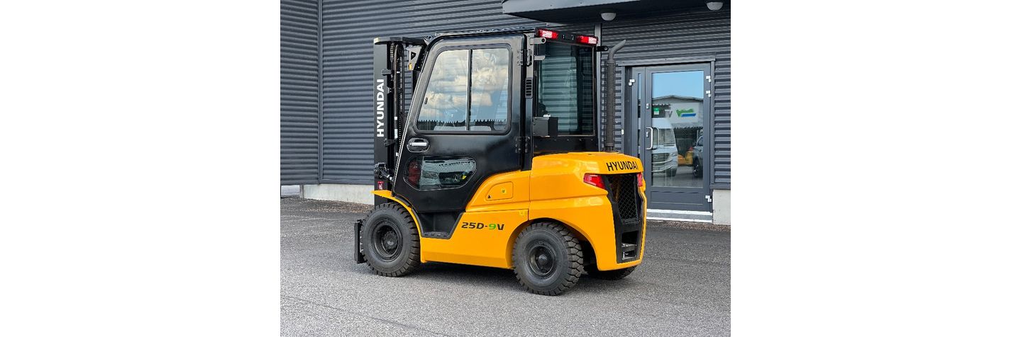 hyundai-25d-9v,6131fe94.jpg
