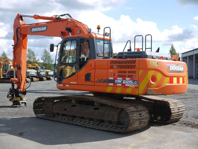 Doosan DX 225 LC-3