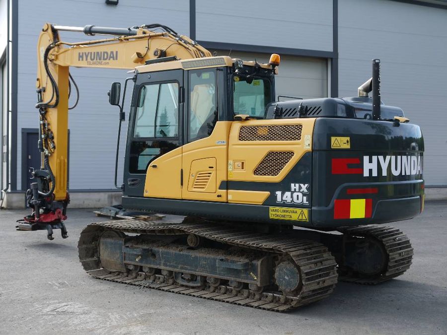 Hyundai HX 140 L