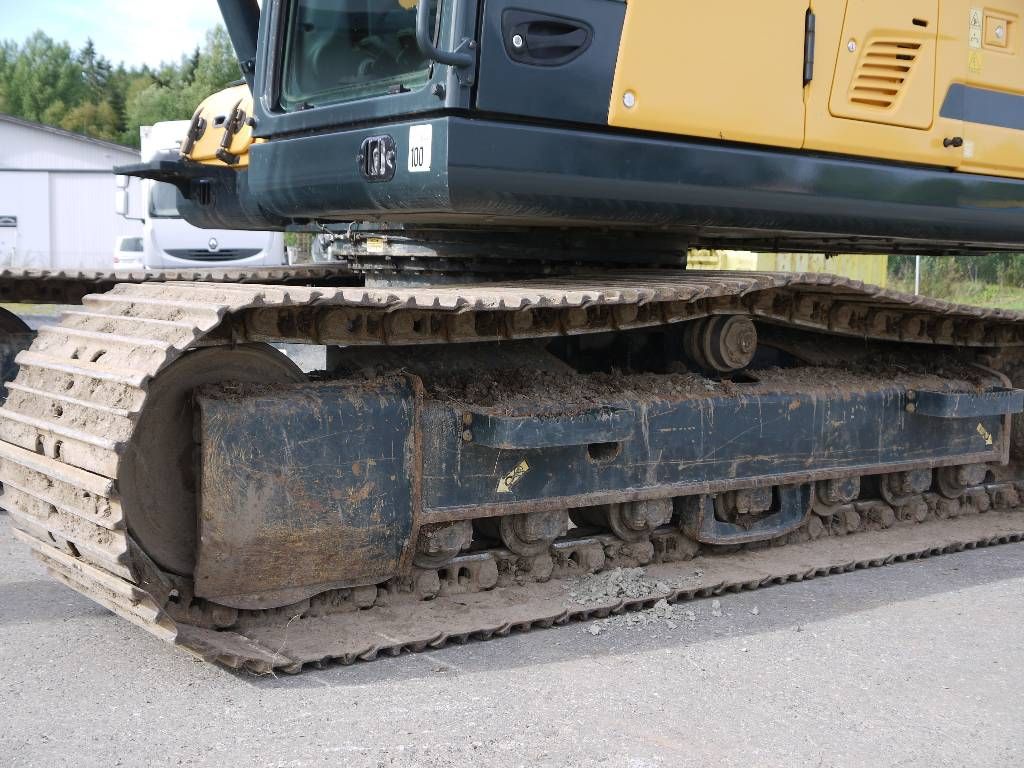hyundai-hx-140-l,0f3dcb45.jpg