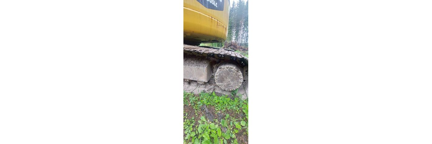 komatsu-pc-228-uslc,9757c84d.jpg
