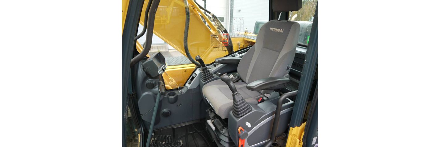 hyundai-r-220-lc-9a,8f4aa370.jpg
