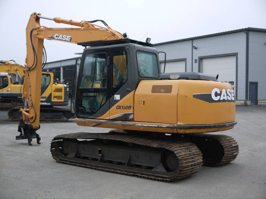 Case CX 130 B