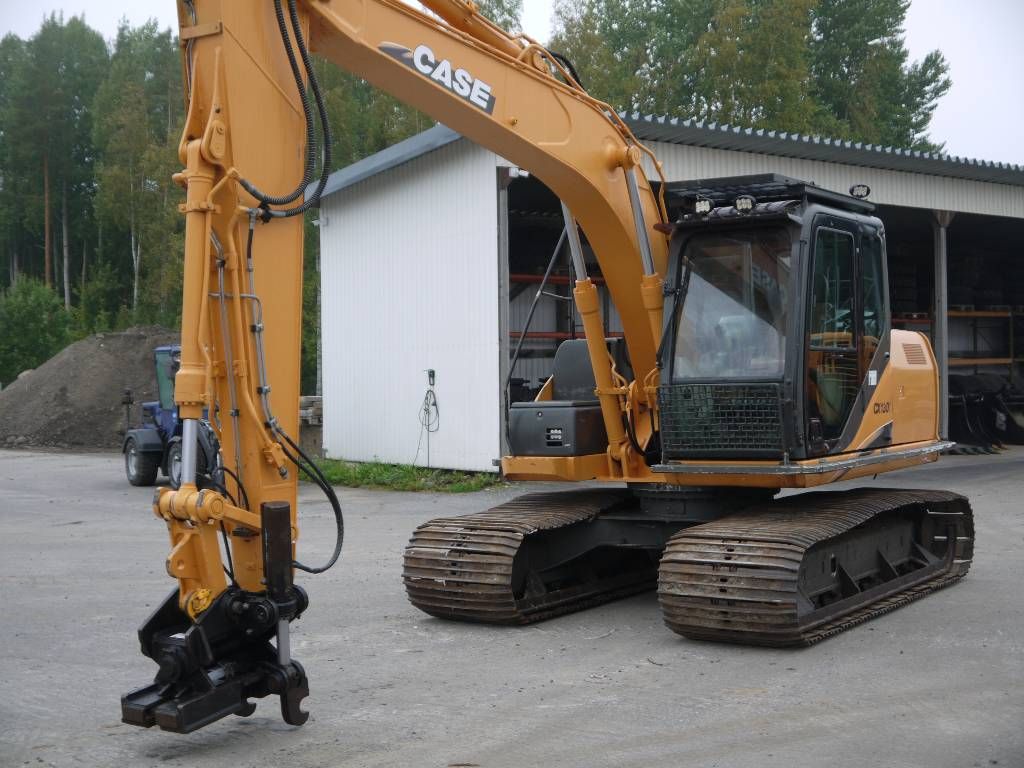 case-cx-130-b,b5f4b130.jpg