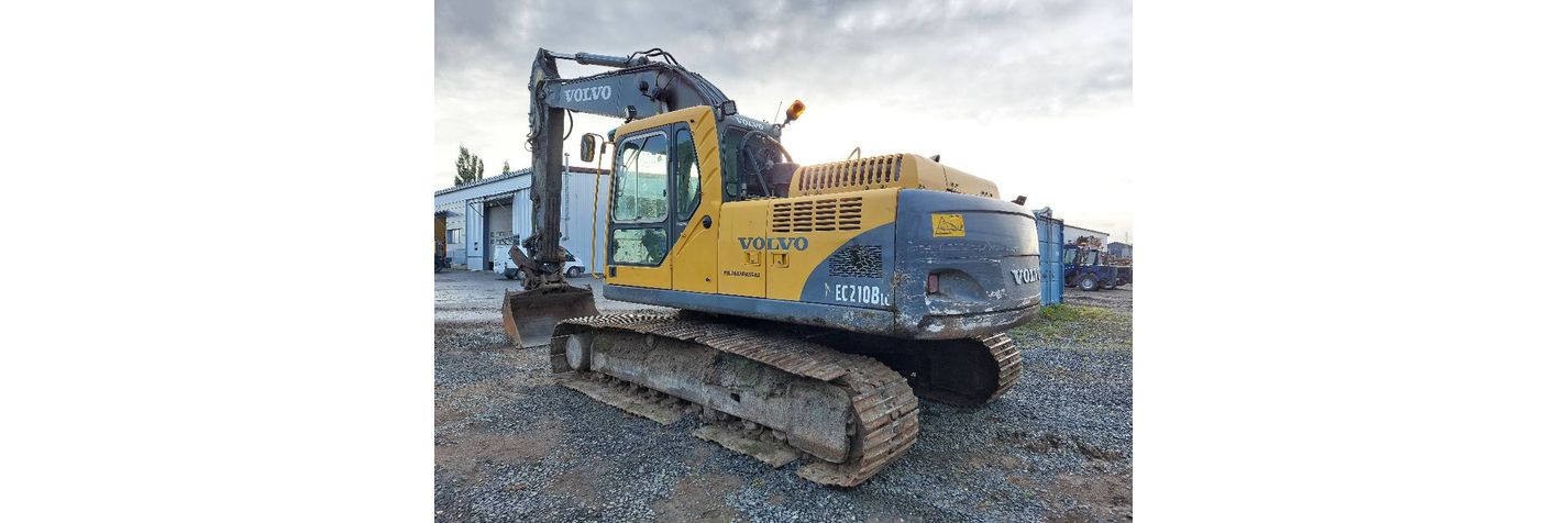 volvo-ec-210-blc,5bea7091.jpg