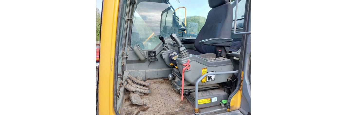 volvo-ec-210-blc,bbd3221b.jpg
