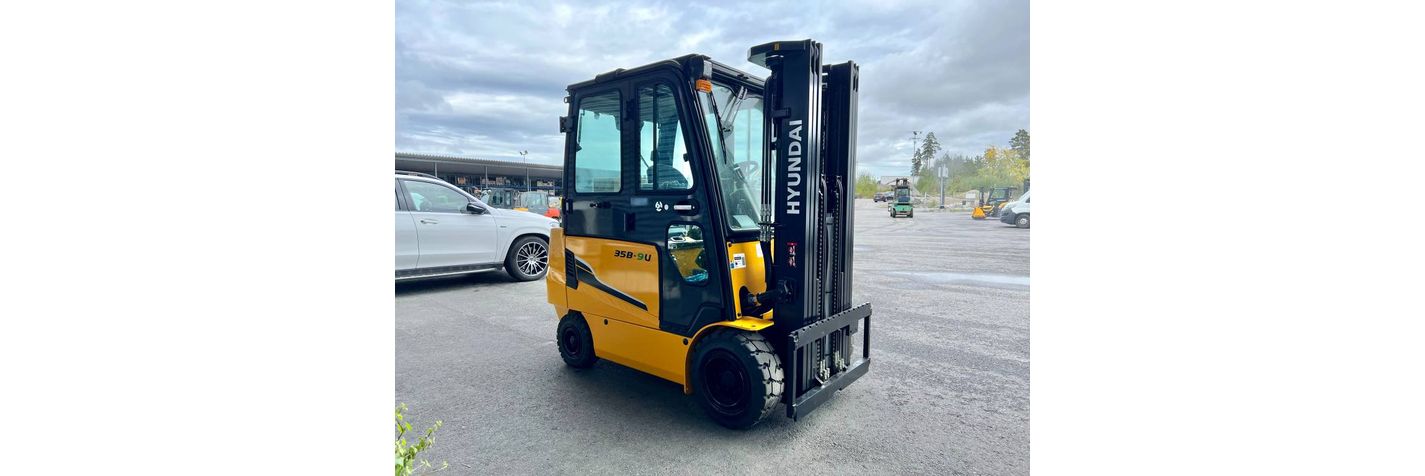 hyundai-35b-9u,ccb0269f.jpg