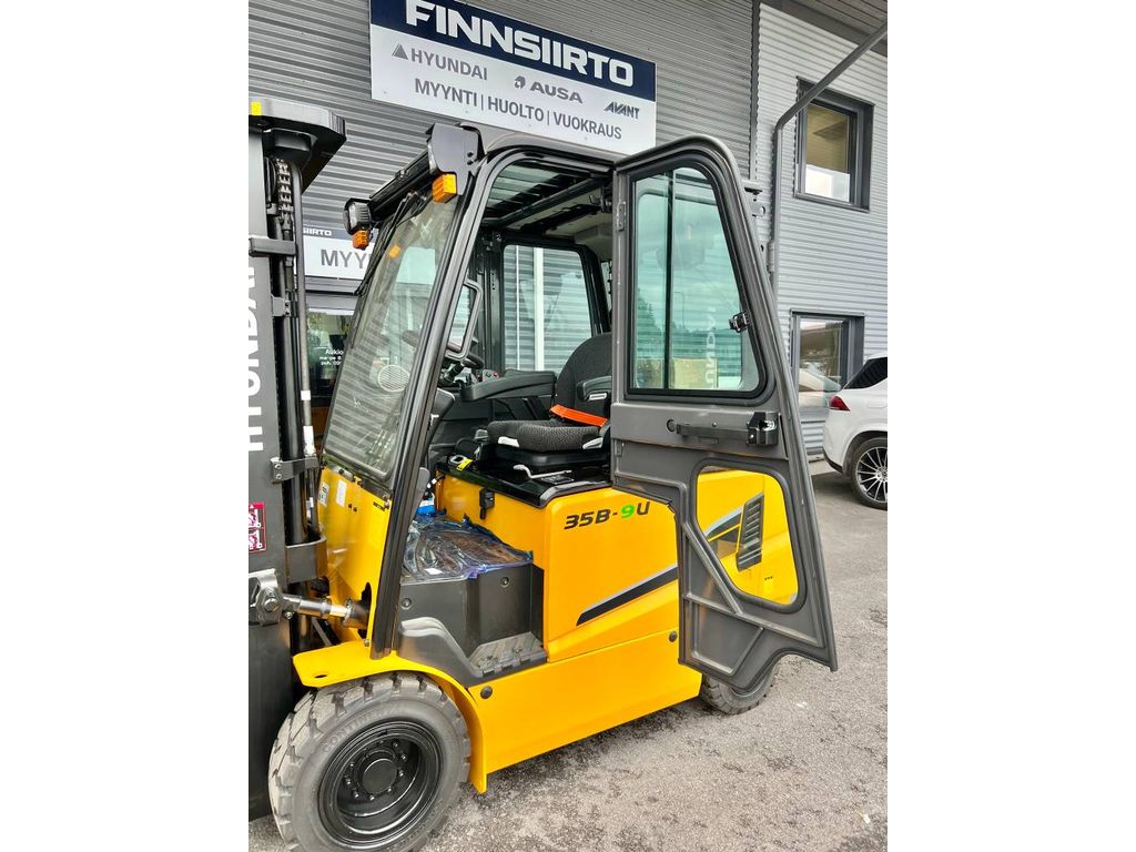 hyundai-35b-9u,33c250ee.jpg