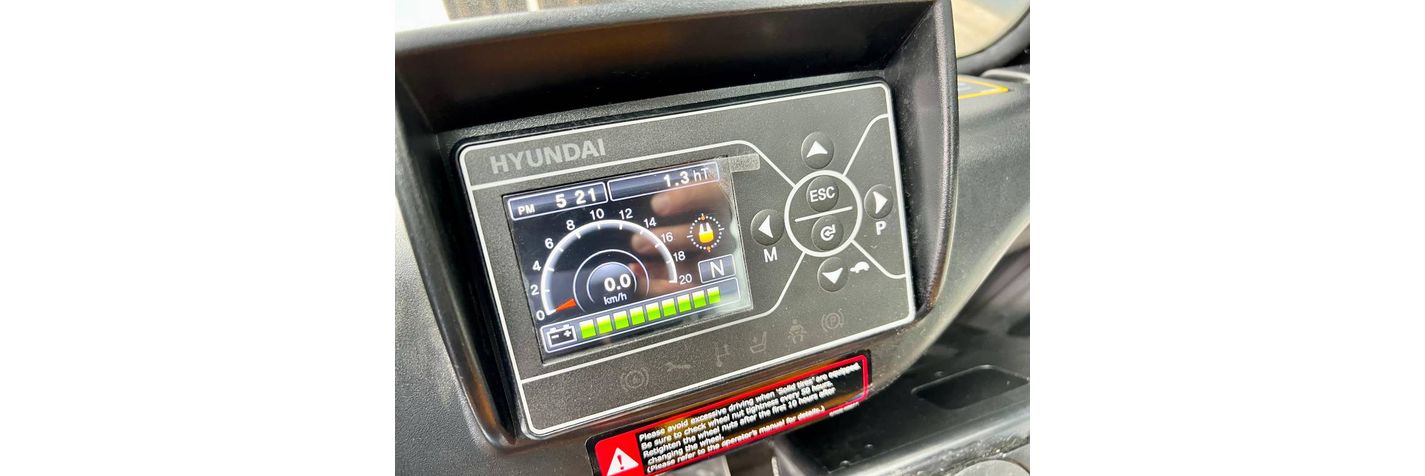 hyundai-35b-9u,bfb838de.jpg