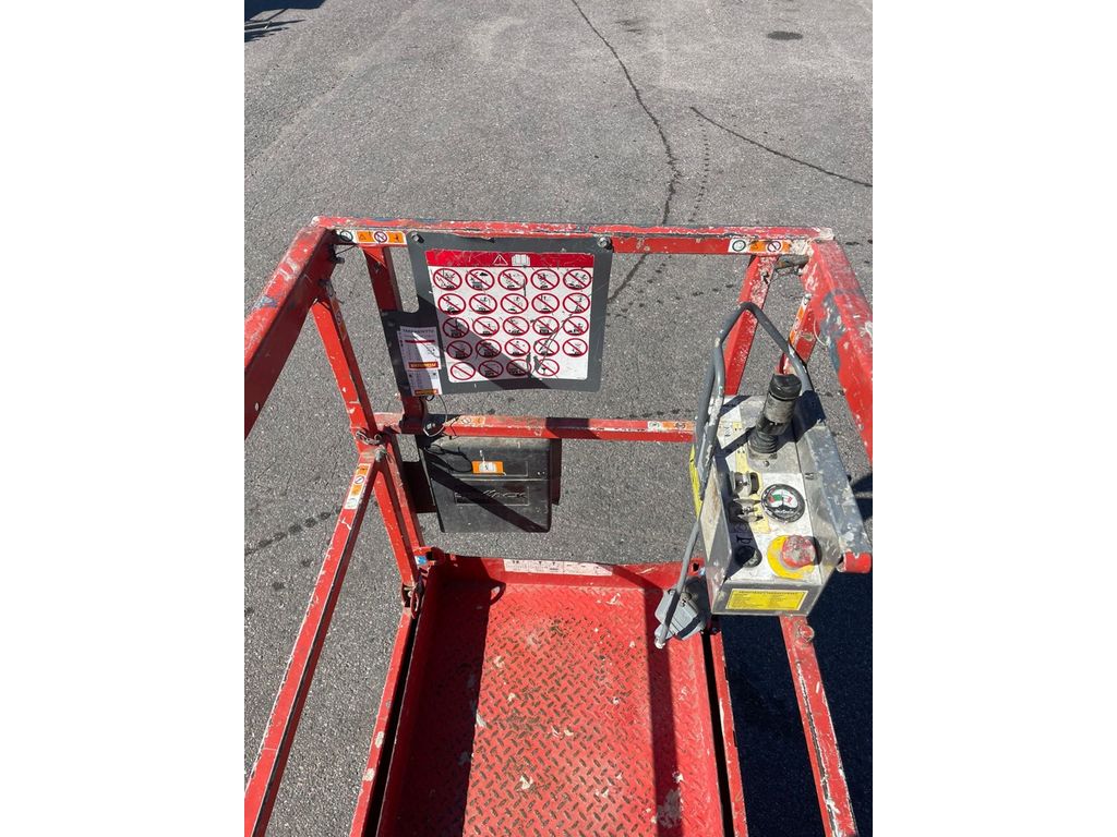 skyjack-sj-iii-3226,ef147f03.jpg