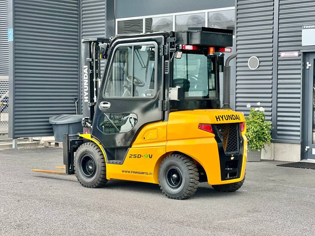 hyundai-25d-9v,9e4bee6d.jpg