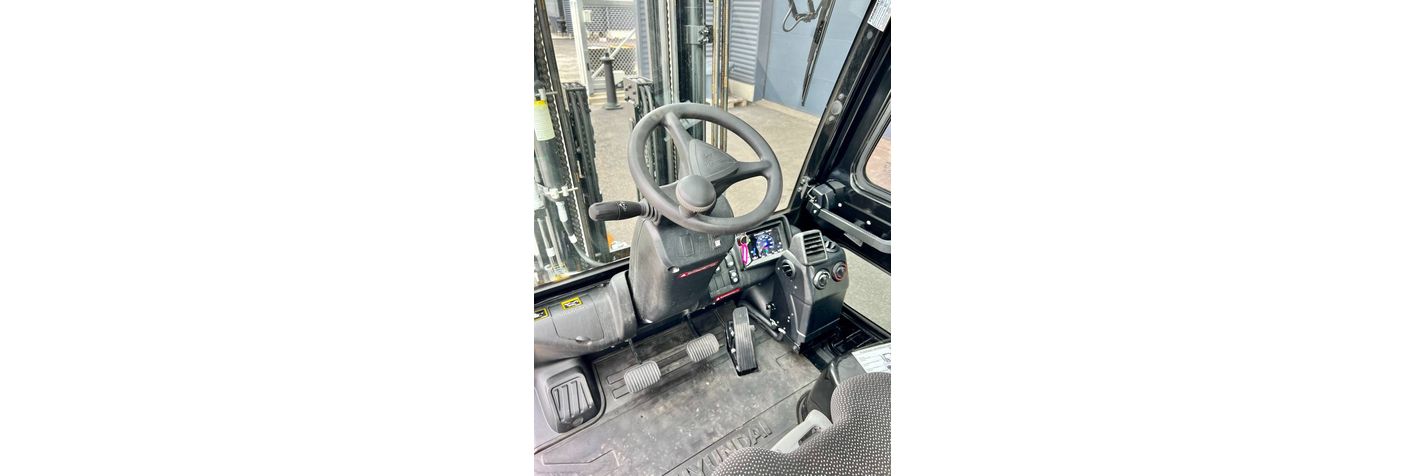 hyundai-25d-9v,53561fb2.jpg