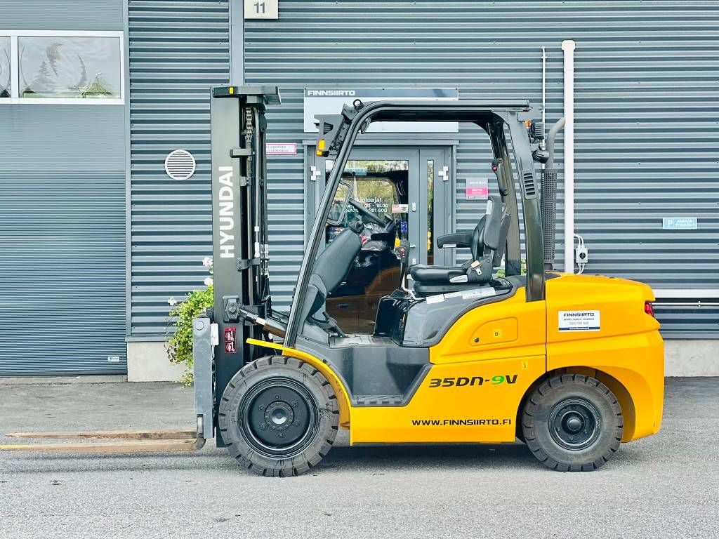 hyundai-35dn-9v,e628dcff.jpg