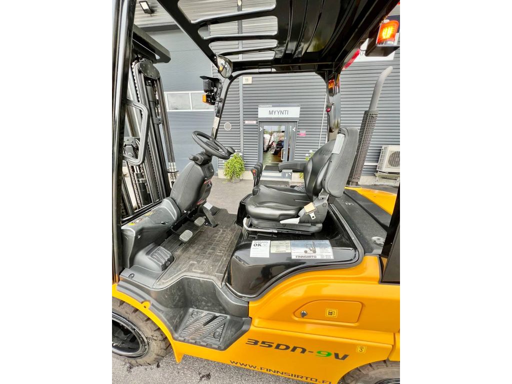 hyundai-35dn-9v,9f94745e.jpg