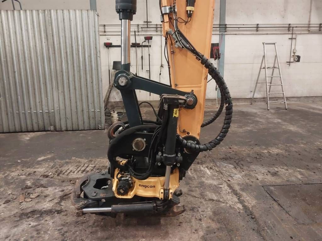 hyundai-hx-235-lcr,3cfa014b.jpg