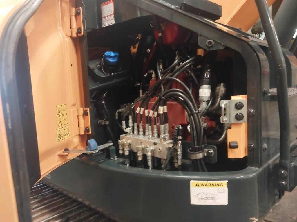hyundai-hx-235-lcr,ec60a918.jpg