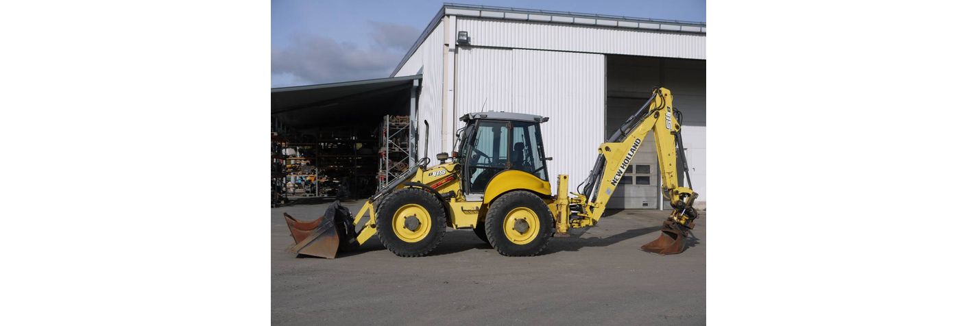 new-holland-b-115-4ps,36e12044.jpg