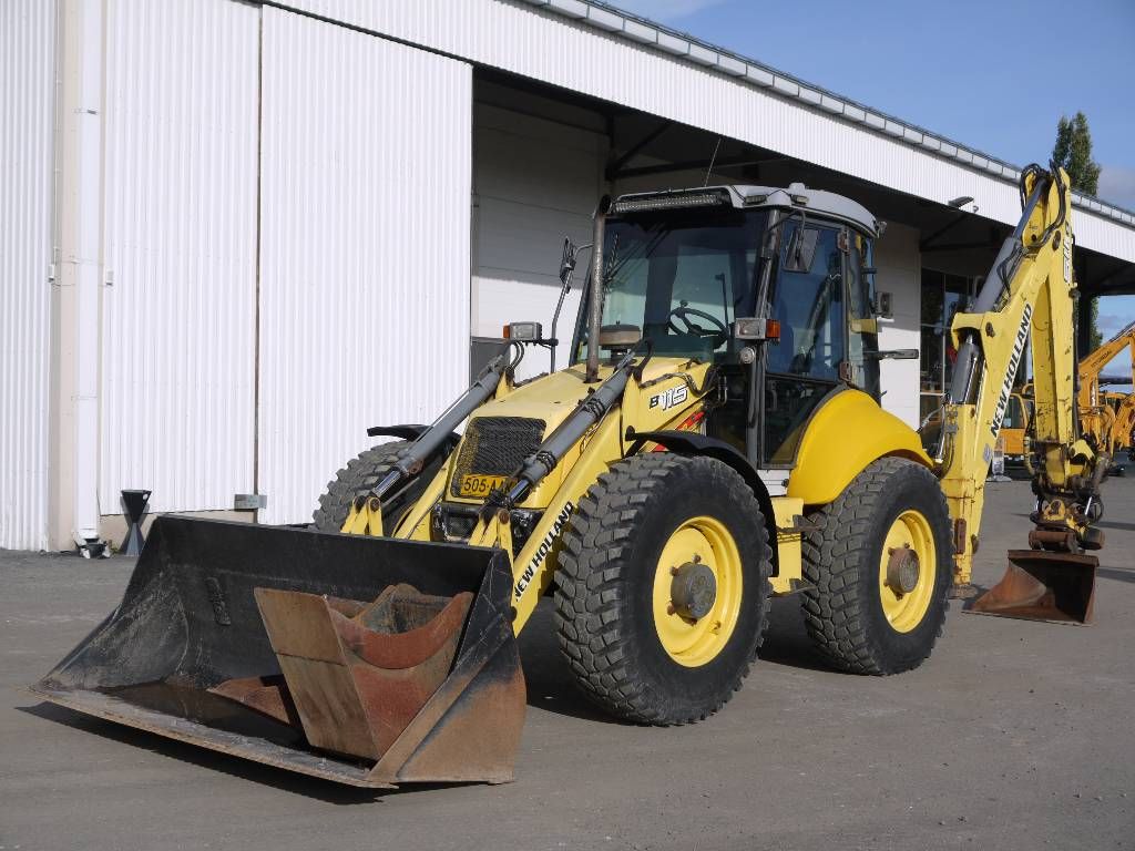 new-holland-b-115-4ps,e7f5972a.jpg