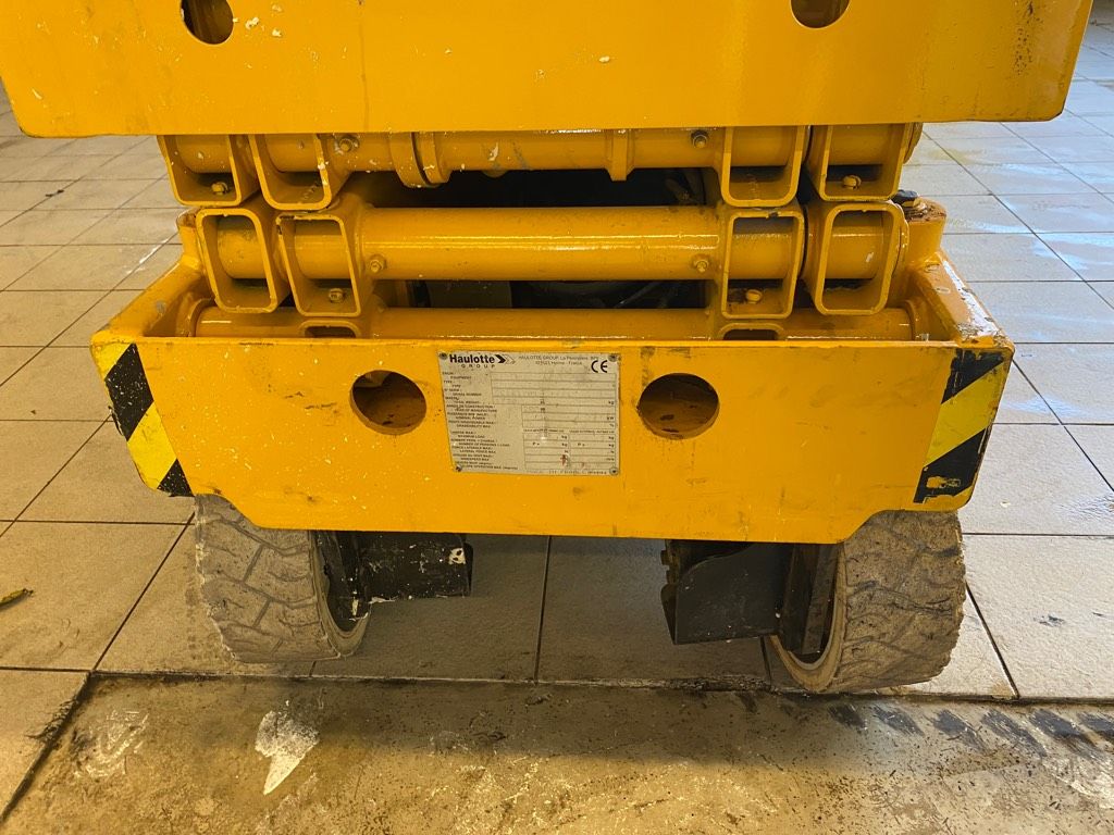haulotte-compact-8-uudet-akut,6df31a71.jpg