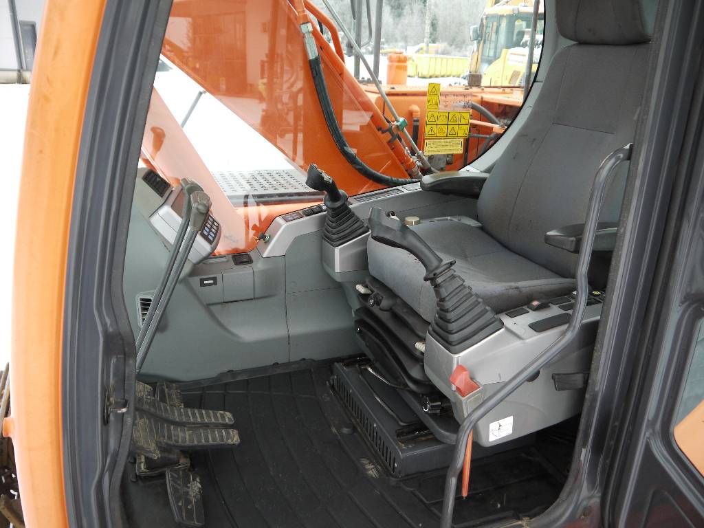 doosan-dx-160-lc-high-track,364efba5.jpg