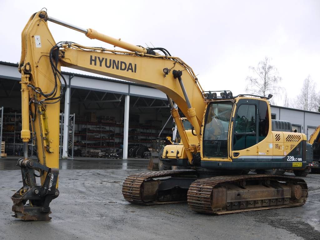 hyundai-r-220-lc-9a,83213139.jpg