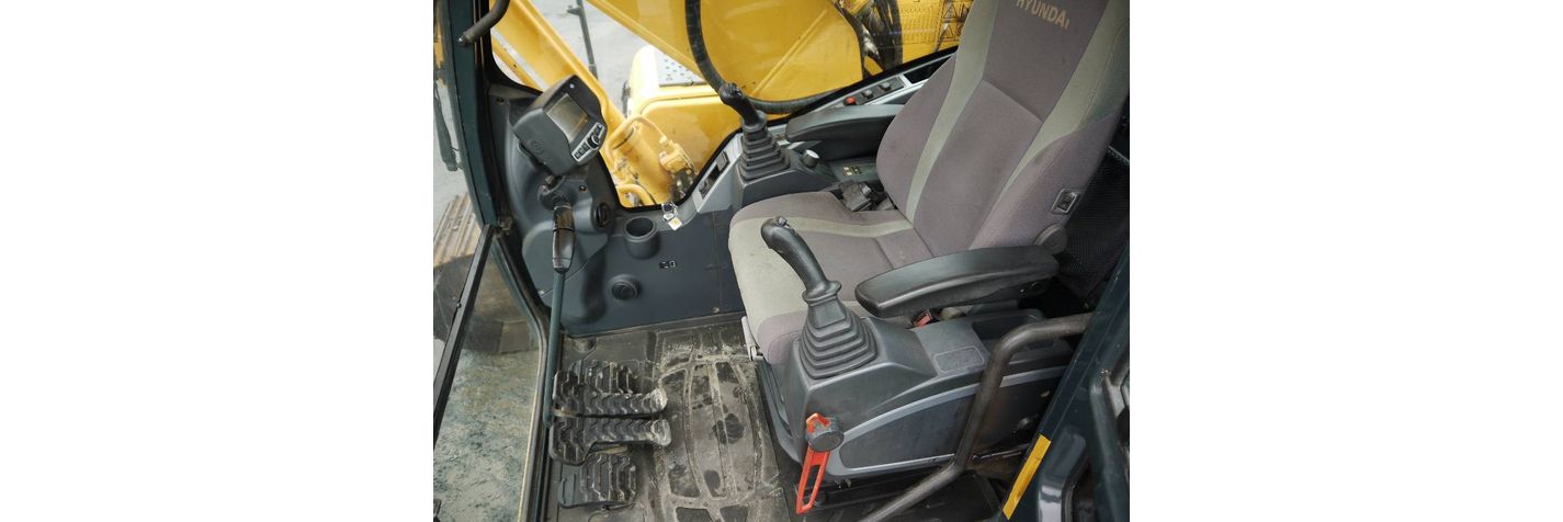 hyundai-r-220-lc-9a,0302d16f.jpg