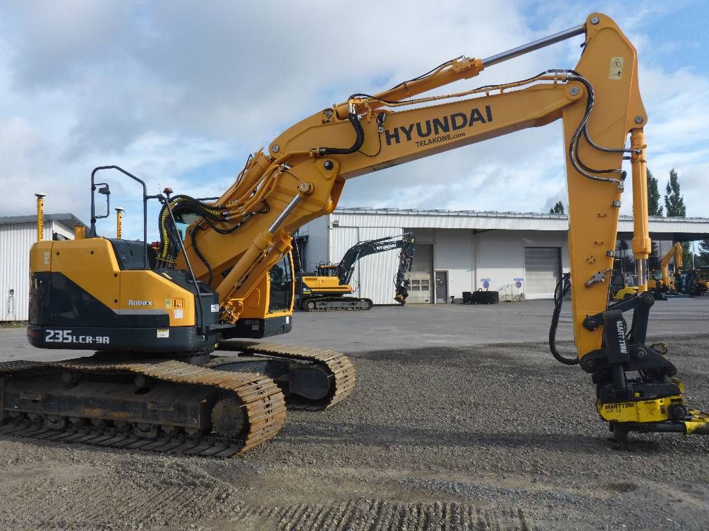 hyundai-r-235-lcr-9a-2pc,4aa220f5.jpg