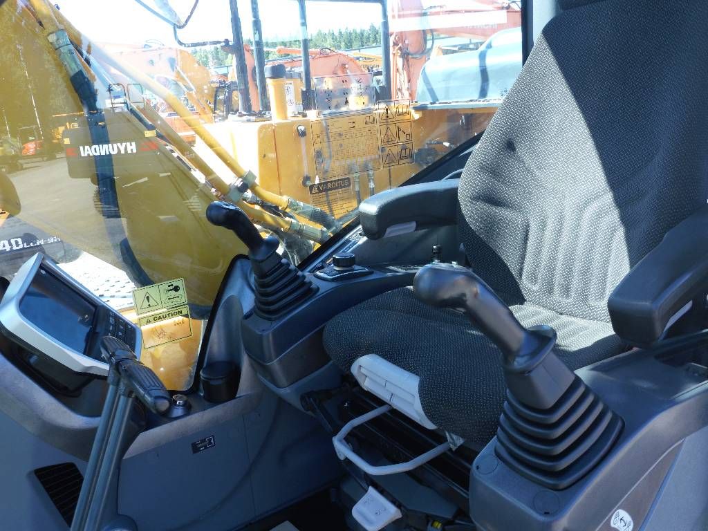 hyundai-hyundai-hx-140-hw,0f67a0aa.jpg