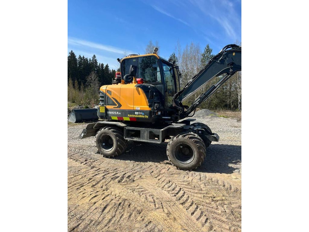 hyundai-hw-65-a,949cfa11.jpg