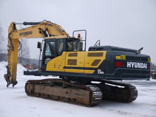 Hyundai HX 330 L