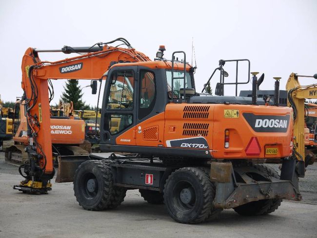 Doosan DX 170 W-5