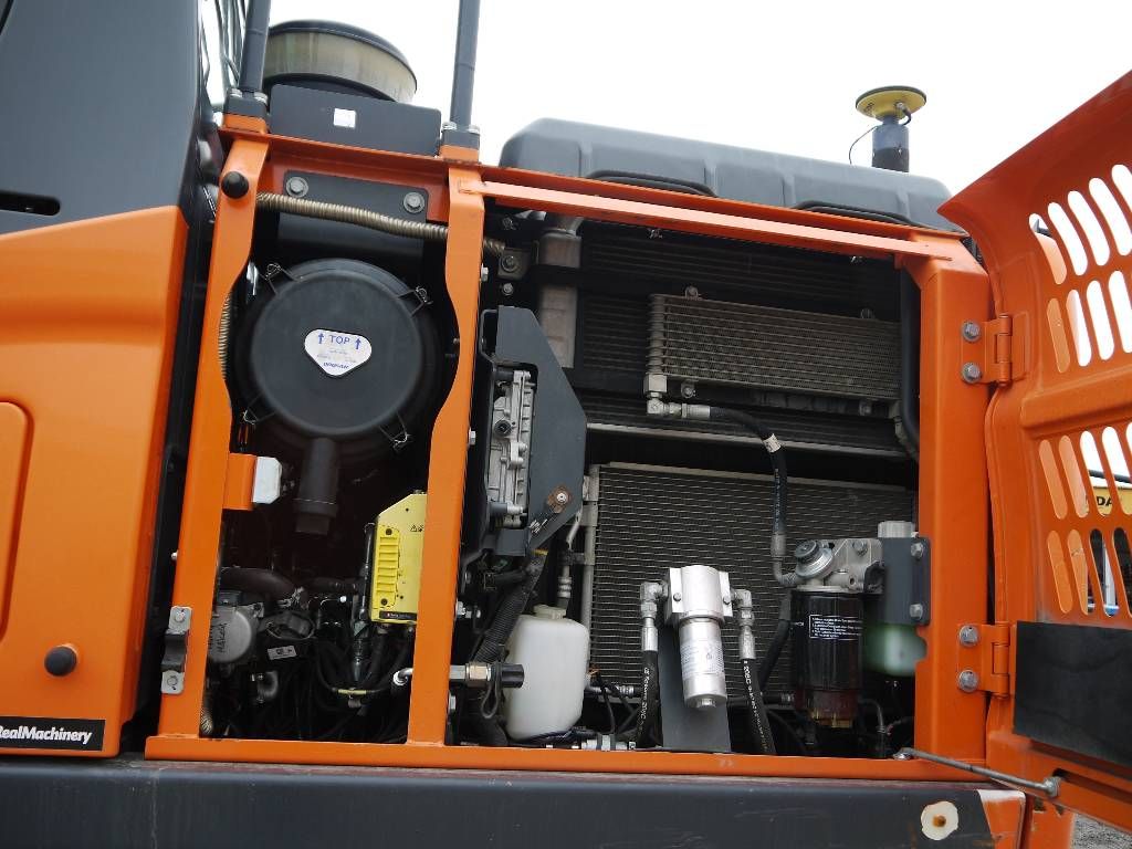doosan-dx-170-w-5,c9e9f04e.jpg