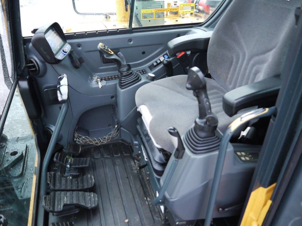 hyundai-r-55-9a,01e3c472.jpg