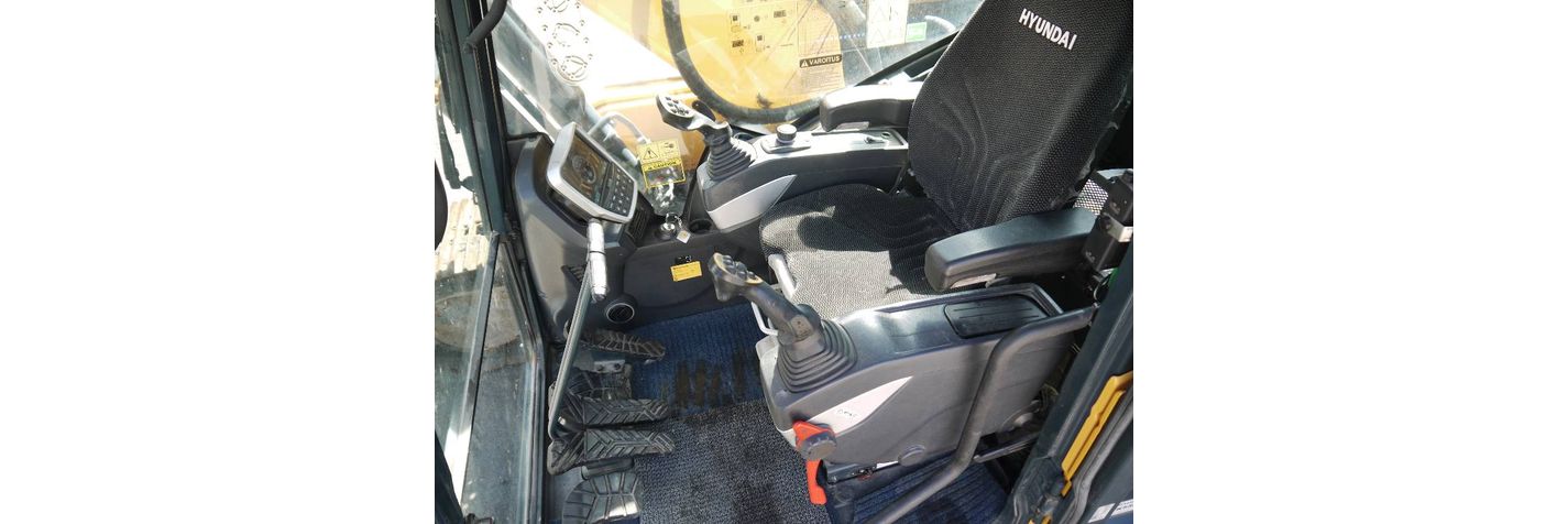 hyundai-hx-220-l,4c96d3e9.jpg