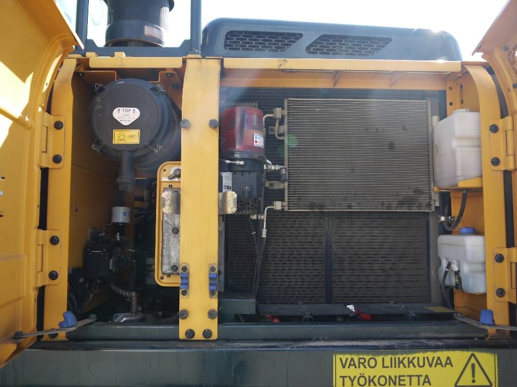hyundai-hx-220-l,c5c2a737.jpg