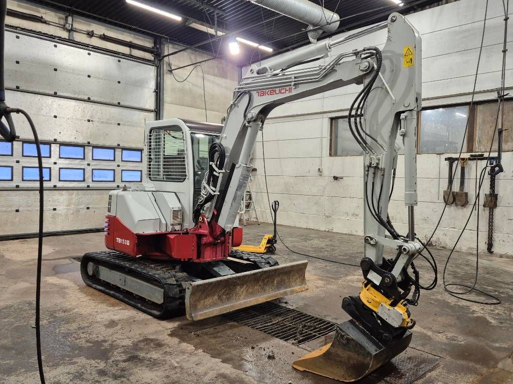 takeuchi-tb-153-fr,b37fd2f7.jpg