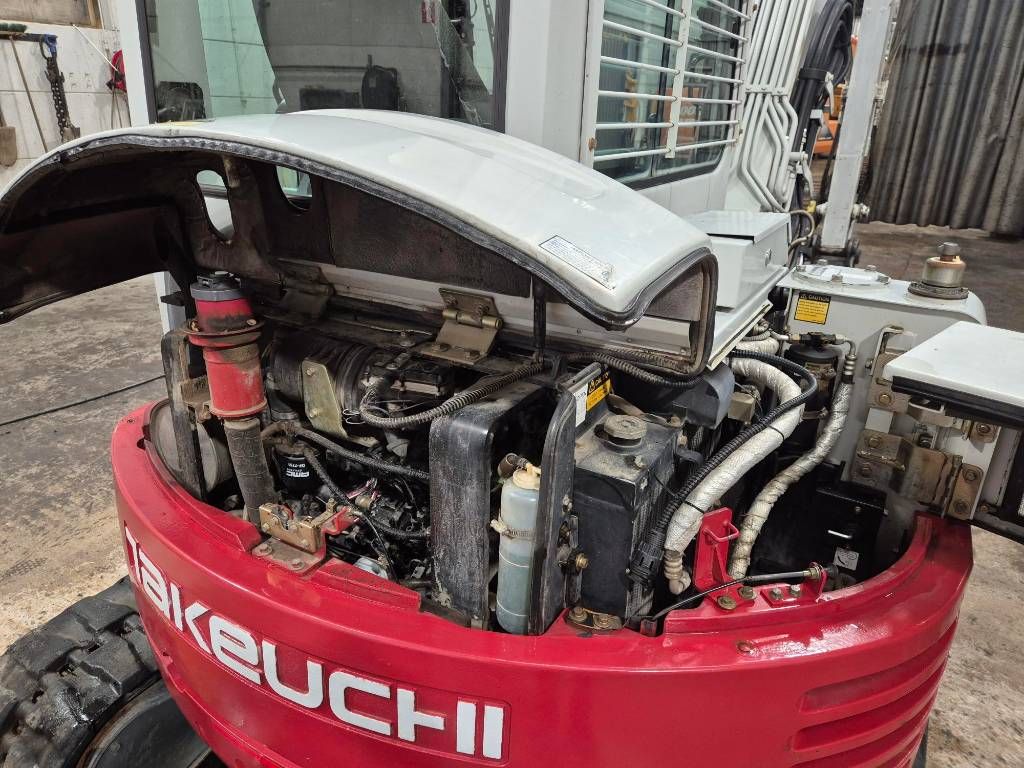 takeuchi-tb-153-fr,1d79862e.jpg