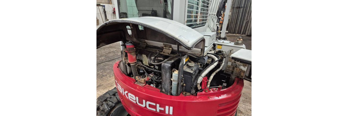 takeuchi-tb-153-fr,1d79862e.jpg