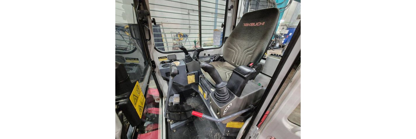 takeuchi-tb-153-fr,df74fd28.jpg