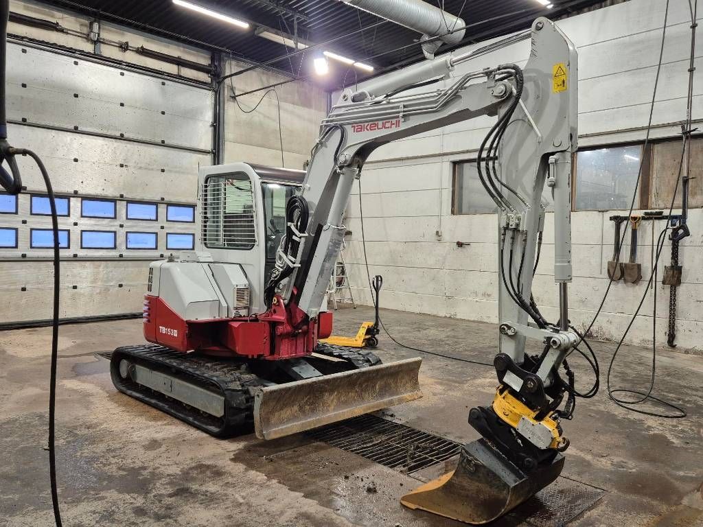 takeuchi-tb-153-fr,075b223c.jpg