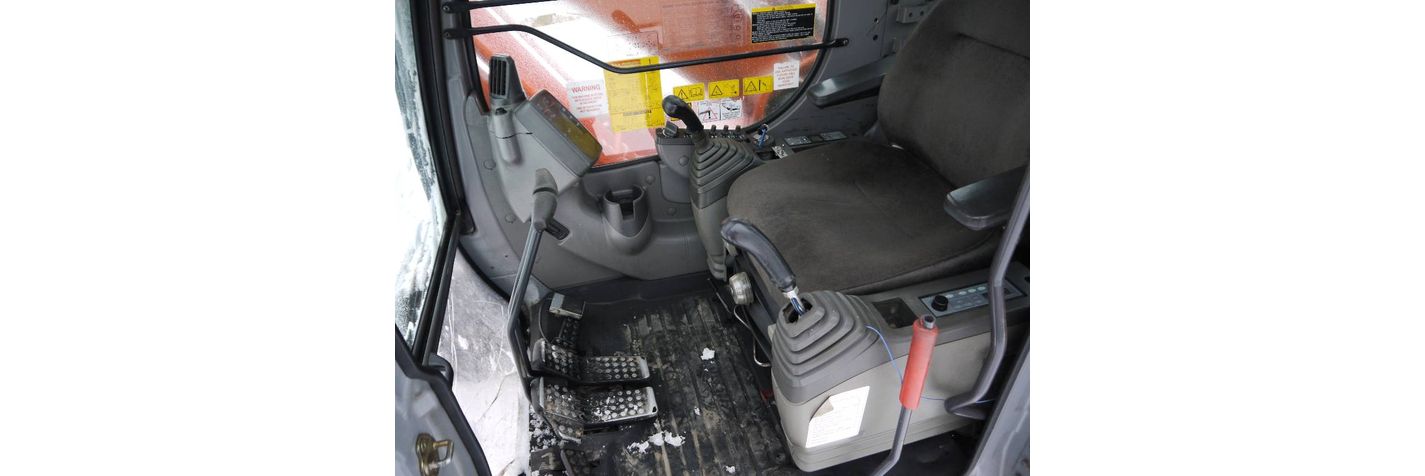 hitachi-zx-160-lc,afd65de4.jpg