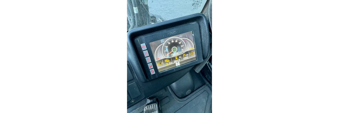 hyundai-33d-9-tarjoushinta,bc4eeddd.jpg